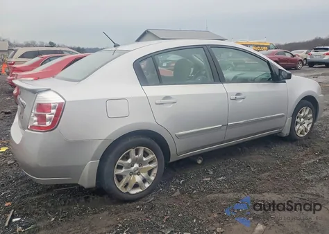 2011 Nissan Sentra 2.0 from USA, damaged, VIN 3N1AB6AP3BL715148